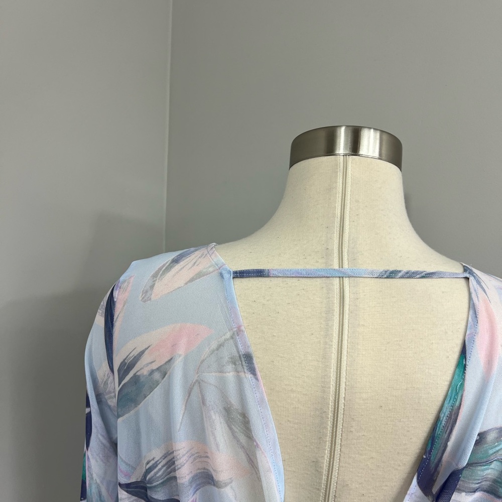 Fabletics Blue Mesh Top - Picture 13 of 14
